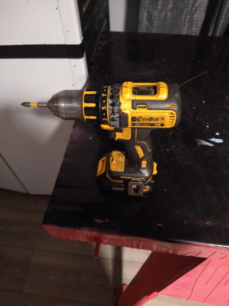 Dewalt Hammer Drill With 20 Volt Battery