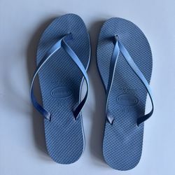Havana’s Flip Flops Size 6 New