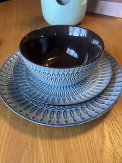 Dishes -set Of 8