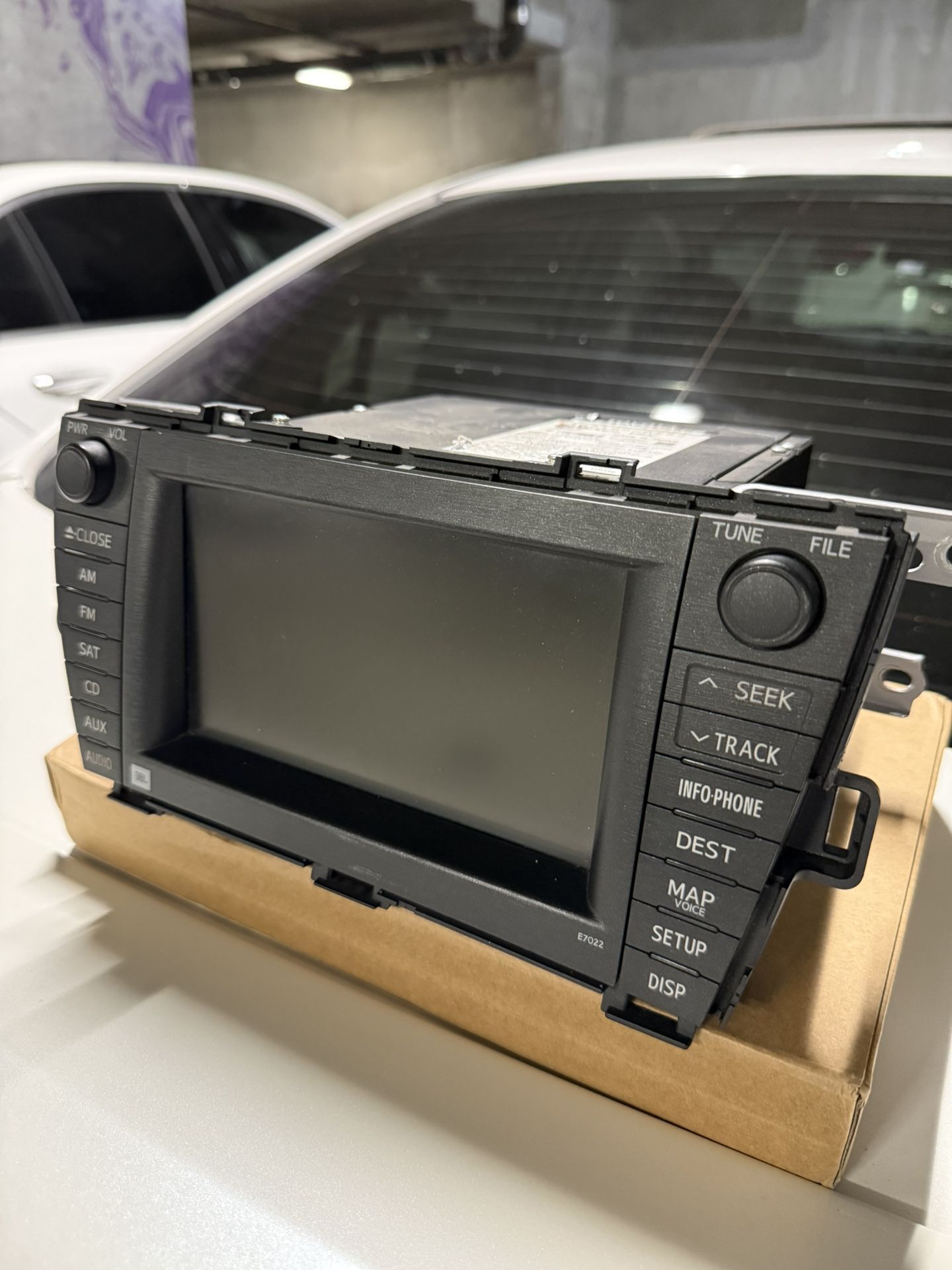 Denso 2010-2011 Toyota Prius AM/FM CD JBL Screen Display Navigation OEM … Sold As Is