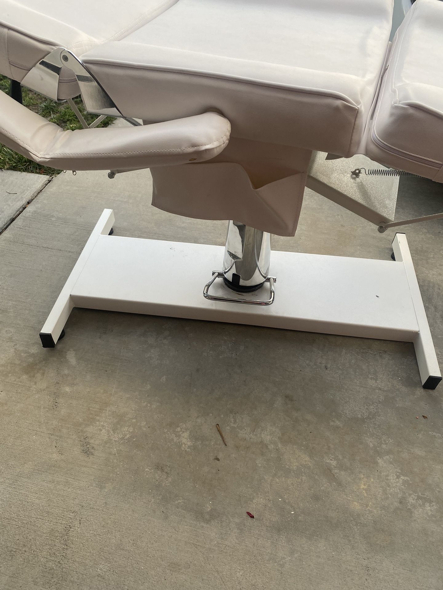 Massage Table