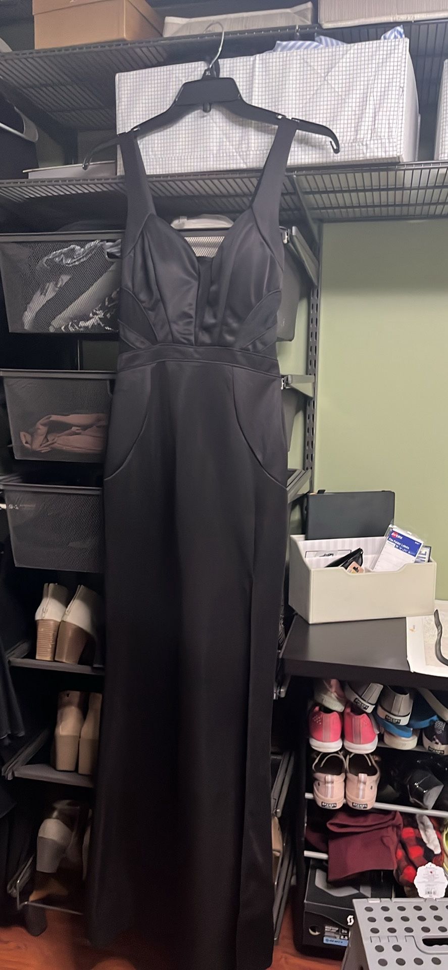 Emerald Sundae Black Formal Gown Size M