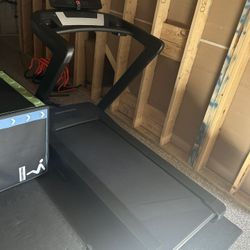 NordicTrack Treadmill EXP 10i