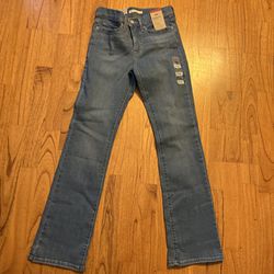 Levi’s Women’s Jeans 27x32 NEW