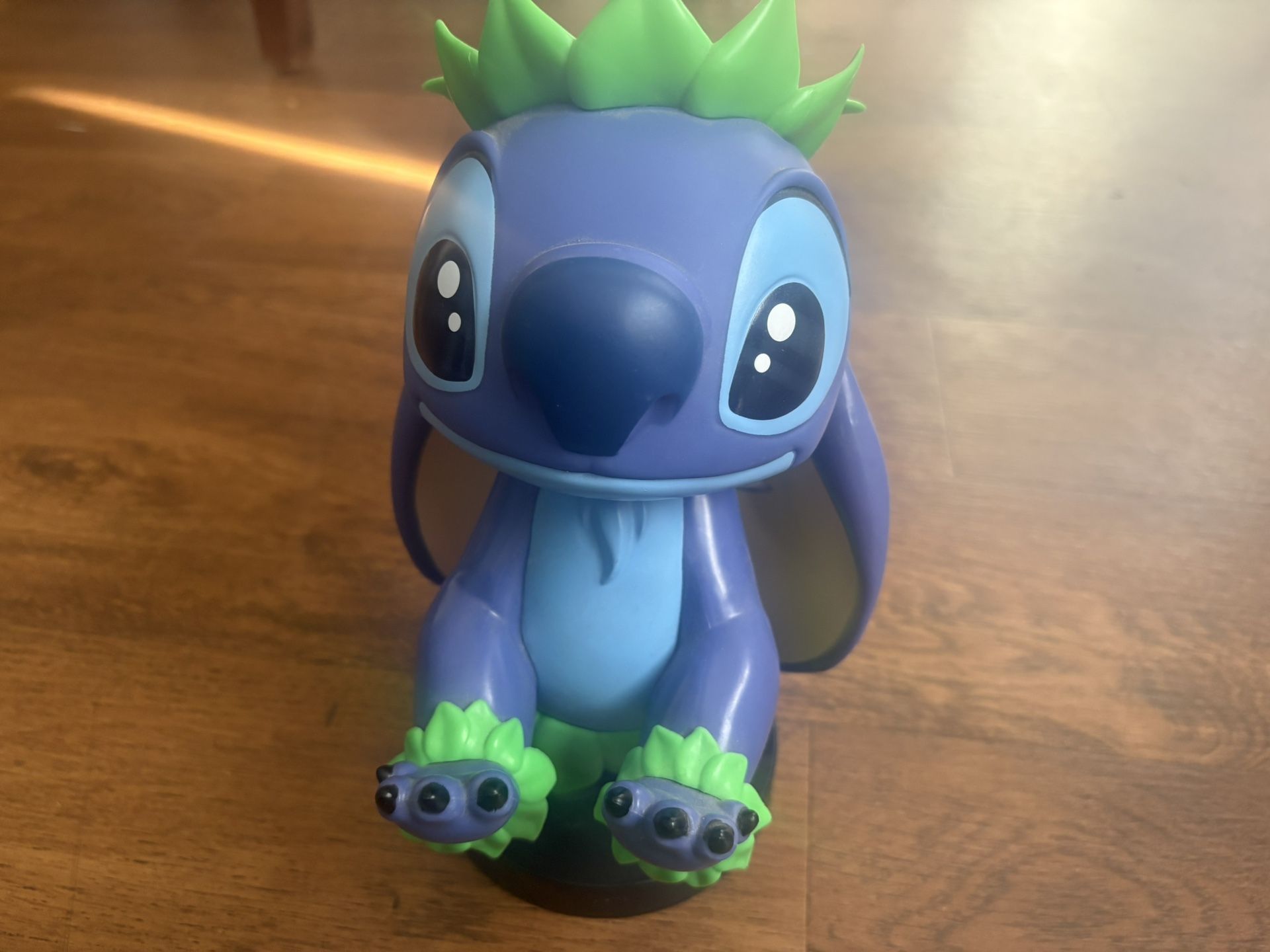 Stitch Console Controller/Phone Stand