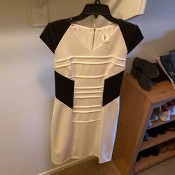 White and black dress size 2
