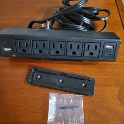 Wall Mount Power Strip new open box