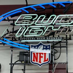 Bud Light Neon Beer Sign 