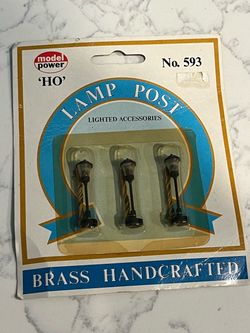 Model Power HO Scale Brass Lamp Posts No. 593