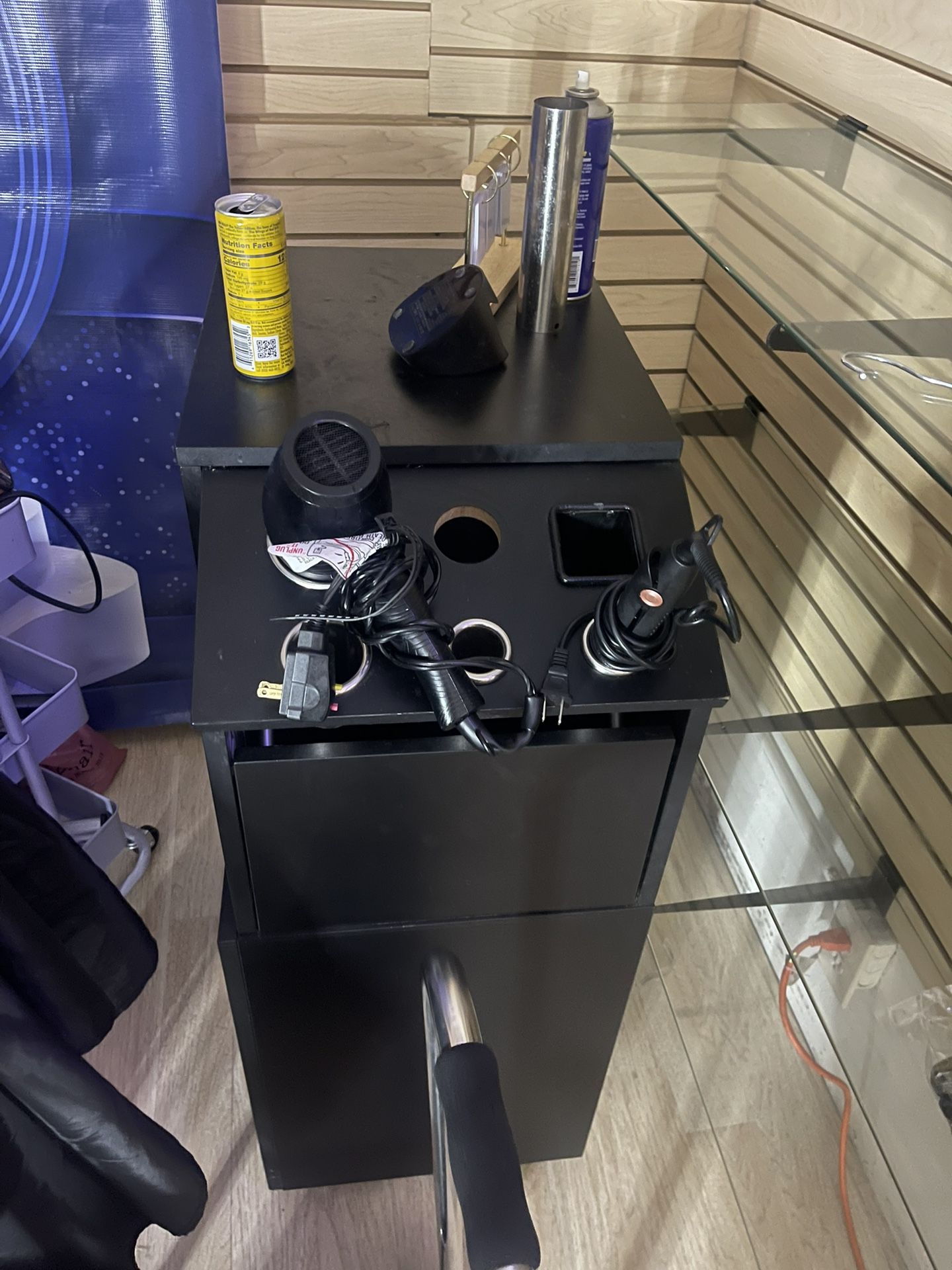 HAIR STATION & CHAIR