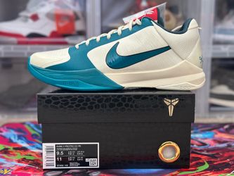 Size 9.5 - Nike Kobe 5 Protro Caitlin Clark PE - $320