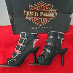 Harley Davidson, Size 8, Black 5 Buckle Strap Shimmer, Leather Heels,  Color Black