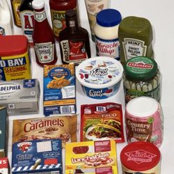 ZURU Mini Brands 40 Pc. 