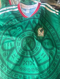 Size medium large and xL