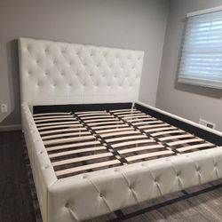 King Bed 