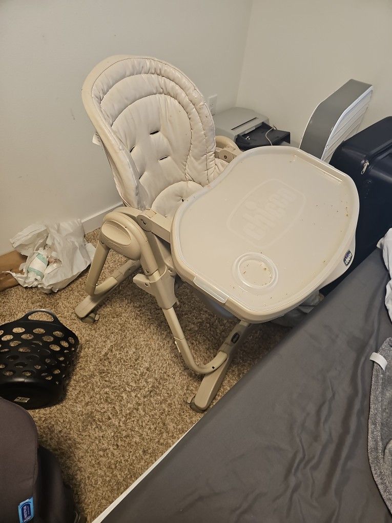 Chicco Feeding Chair