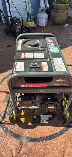 Briggs & Stratton 6,250-Watt Storm Responder Gasoline Powered Portable Generator