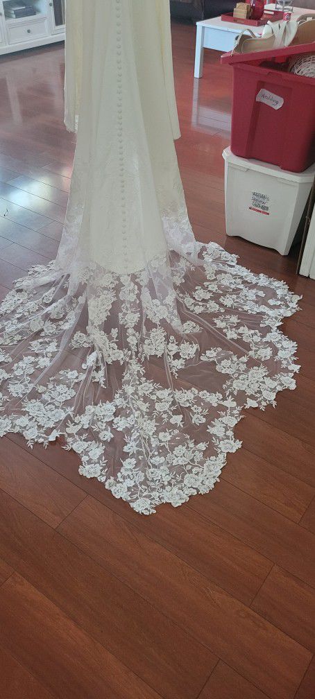 Martina Iliana Wedding Dress 