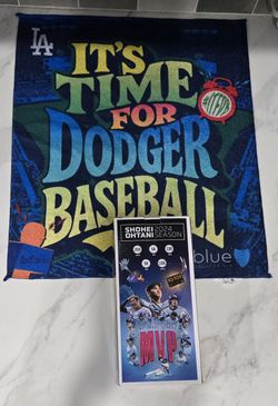 Los Angeles Dodgers Shohei Ohtani Bobblehead & Rally Towel 