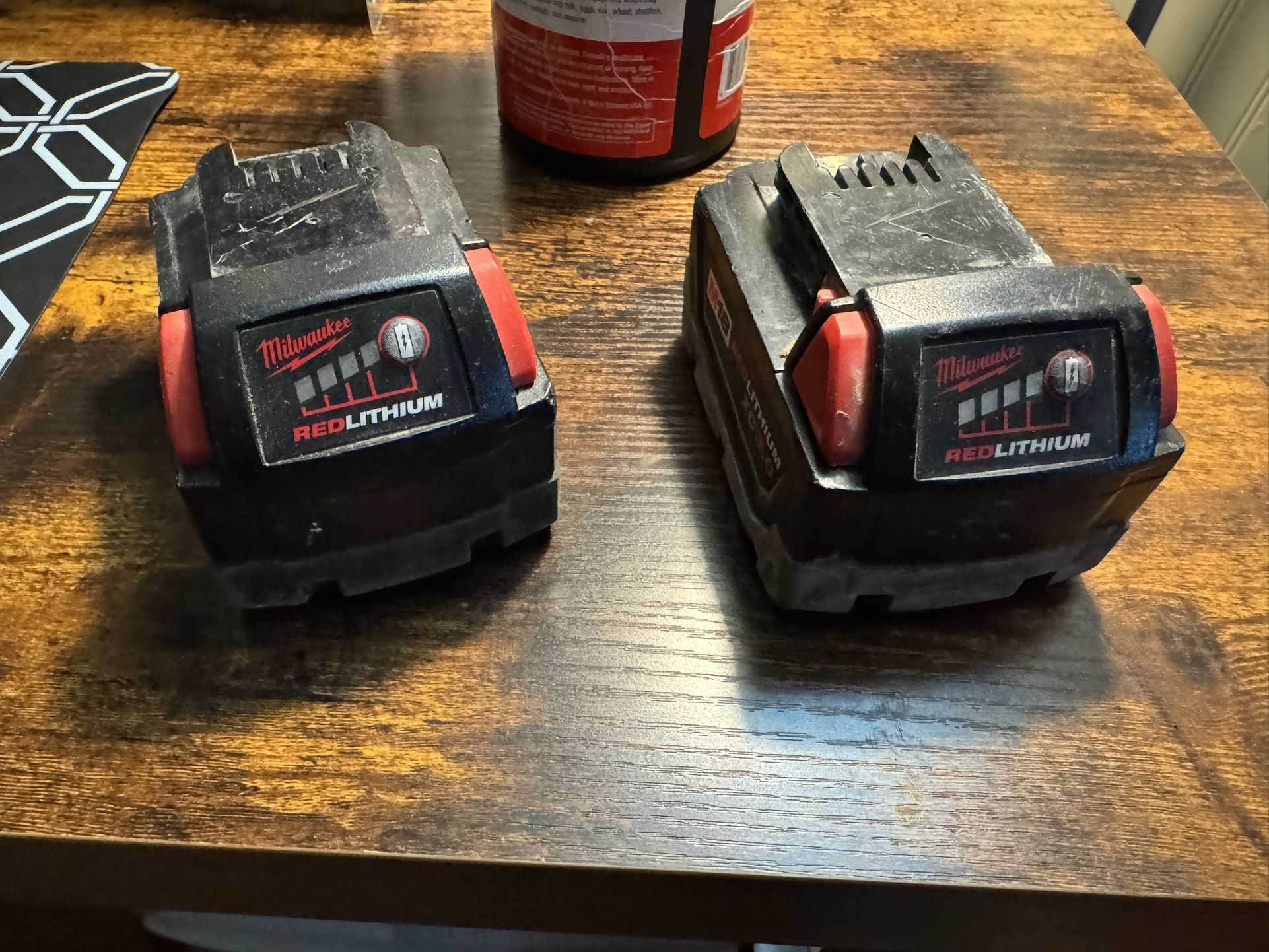 M18 2 Batteries 1 Charger Combo