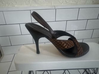 38 1/2 Louis Vuitton Damier Ebene Slingback Heels