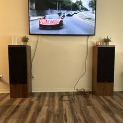 Yamaha NS-A570 floor-standing speaker 