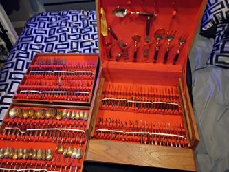 1950 ERSWAN Thailand 115-piece 8 Plate Setting Bronzeware