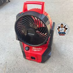 Milwaukee M18 18-Volt Lithium-Ion Brushless Cordless PACKOUT Jobsite Fan (Tool-Only)