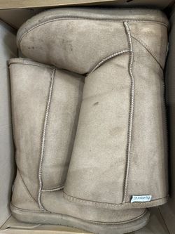 Bear Paw Size 9