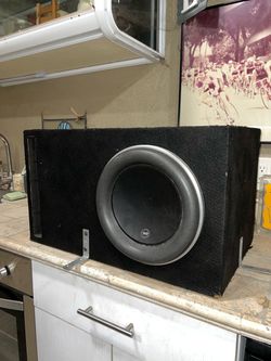 JL Audio 10w7 subwoofer & box