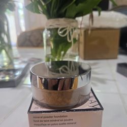 Mary Kay Beige 1.5 Mineral Powder Foundation DISCONTINUED