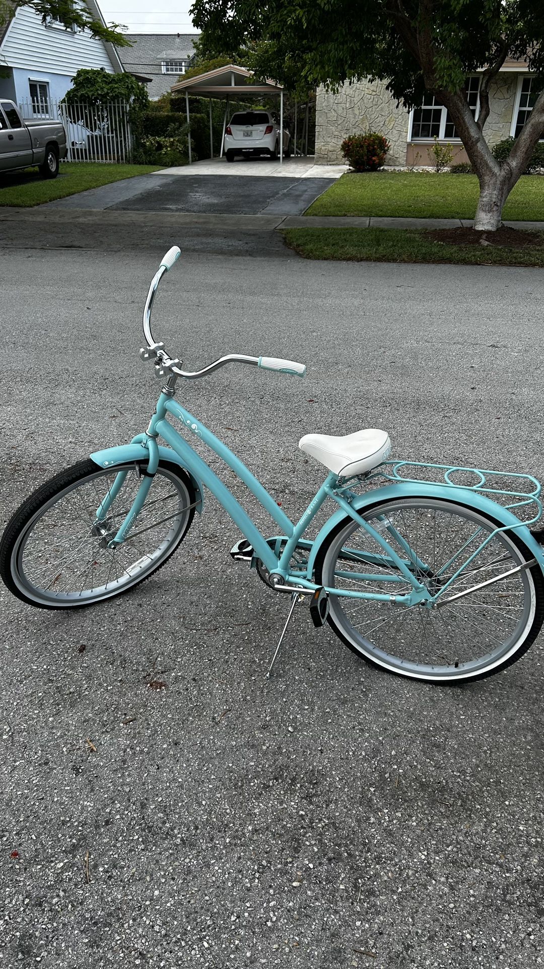 Huffy 26” Cruiser Bike
