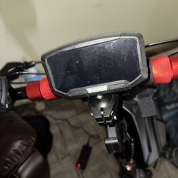 iSinWheel GT2 Off-Road Electric Scooter 28 MPH (Charger included)