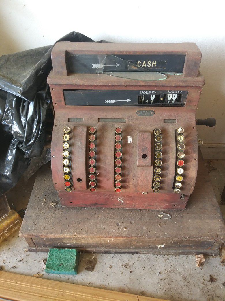 Old Cash Register Dreaming For Restoration