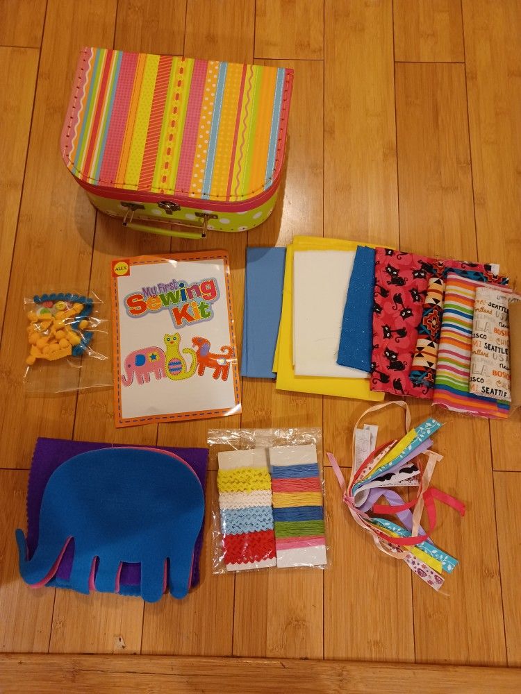 New!! My First Sewing Kit By Alex Toys