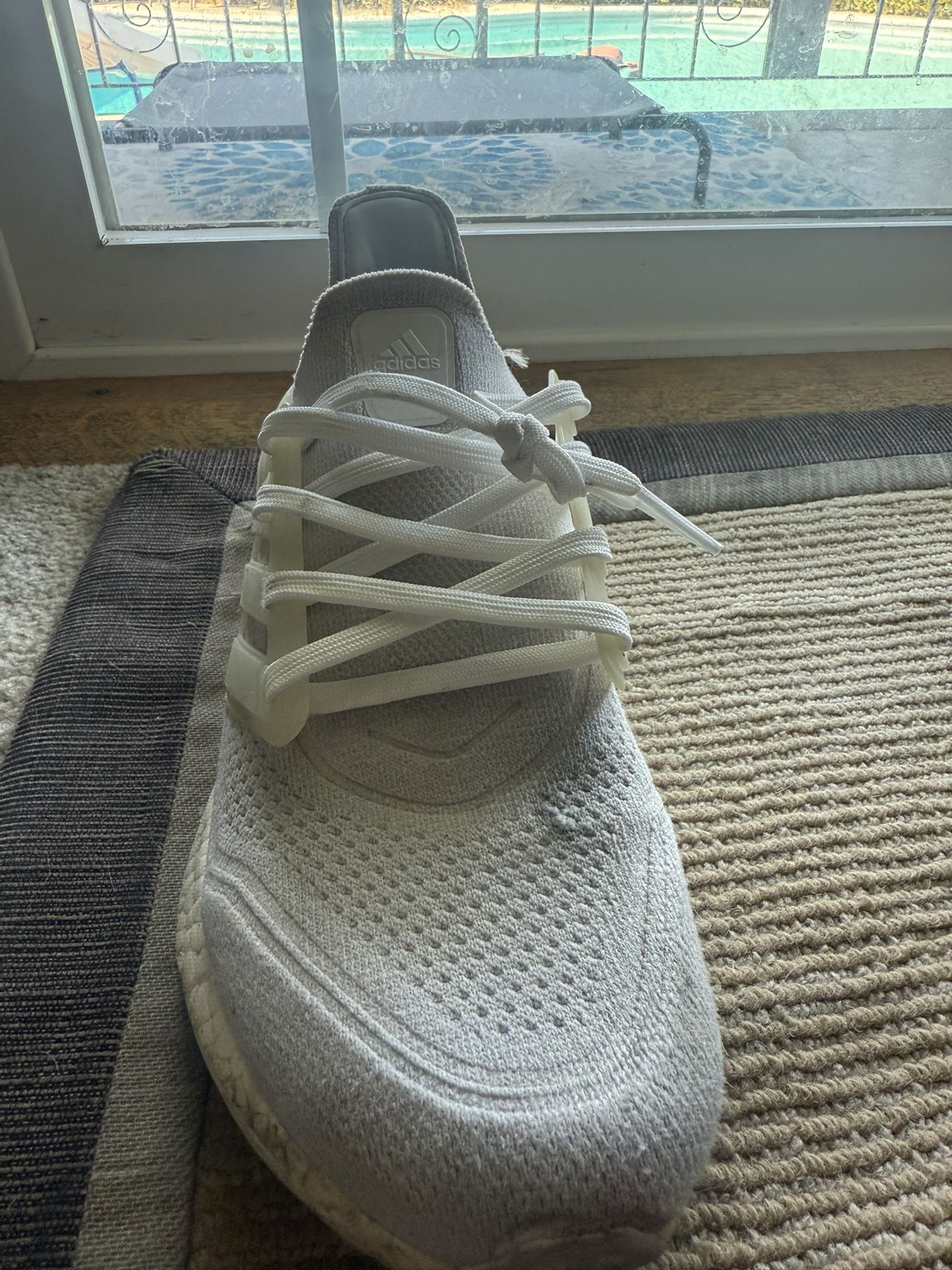 Adidas Ultraboost MENS SIZE 8