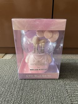 Hello Kitty Impressions 6 Pc Makeup Brush Set