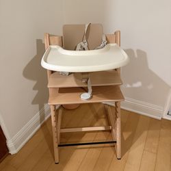 Stoke High Chair with Tray - Brand New Never Used