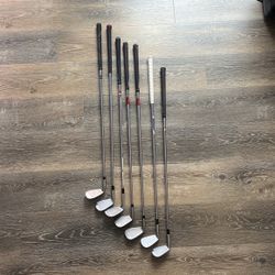 Golf Clubs 