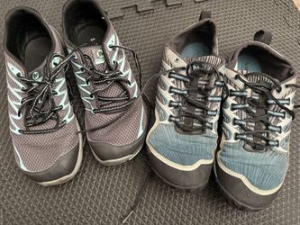 Women’s Tennis Shoes (Free)
