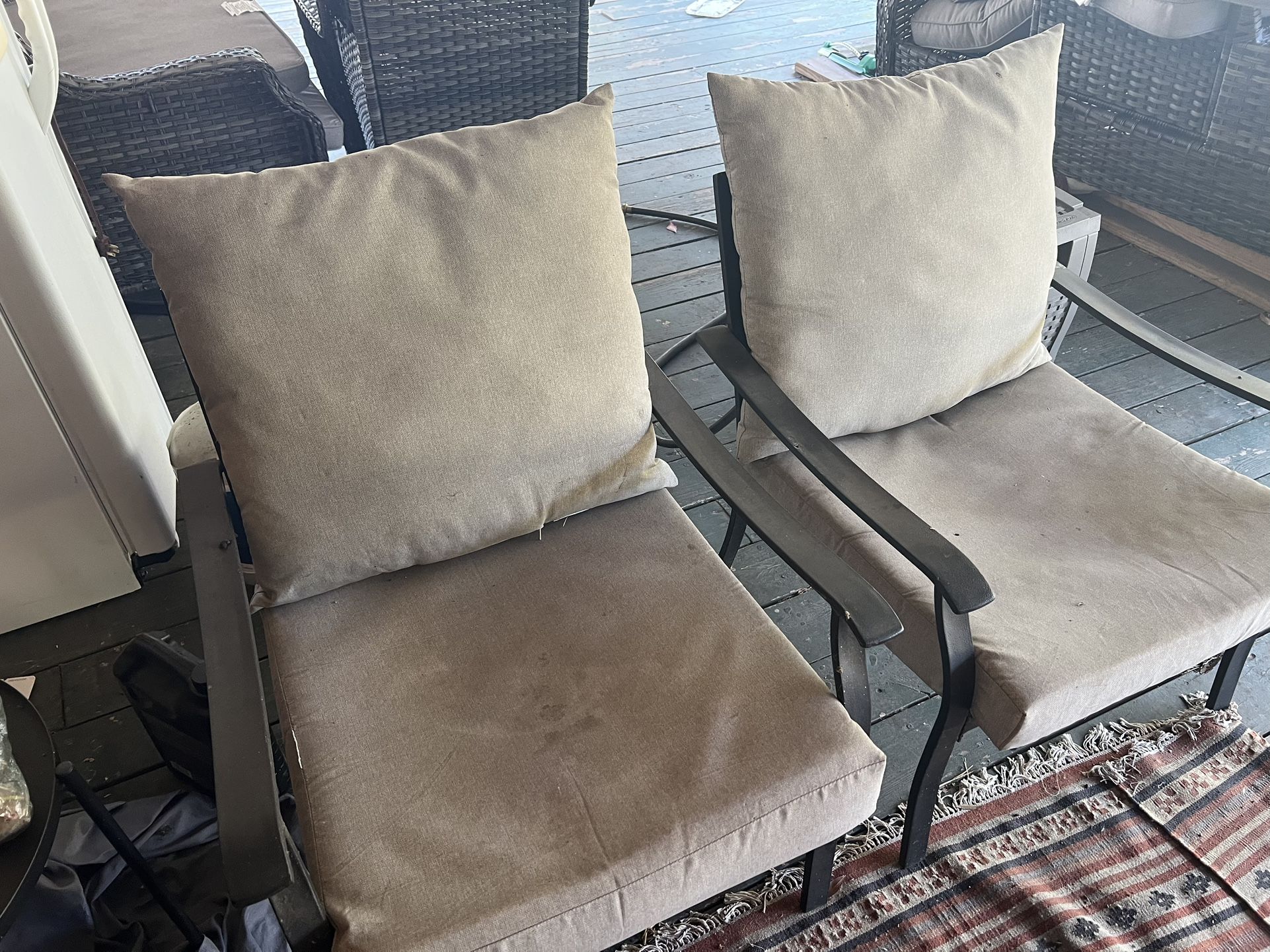 Metal Outdoor Chairs