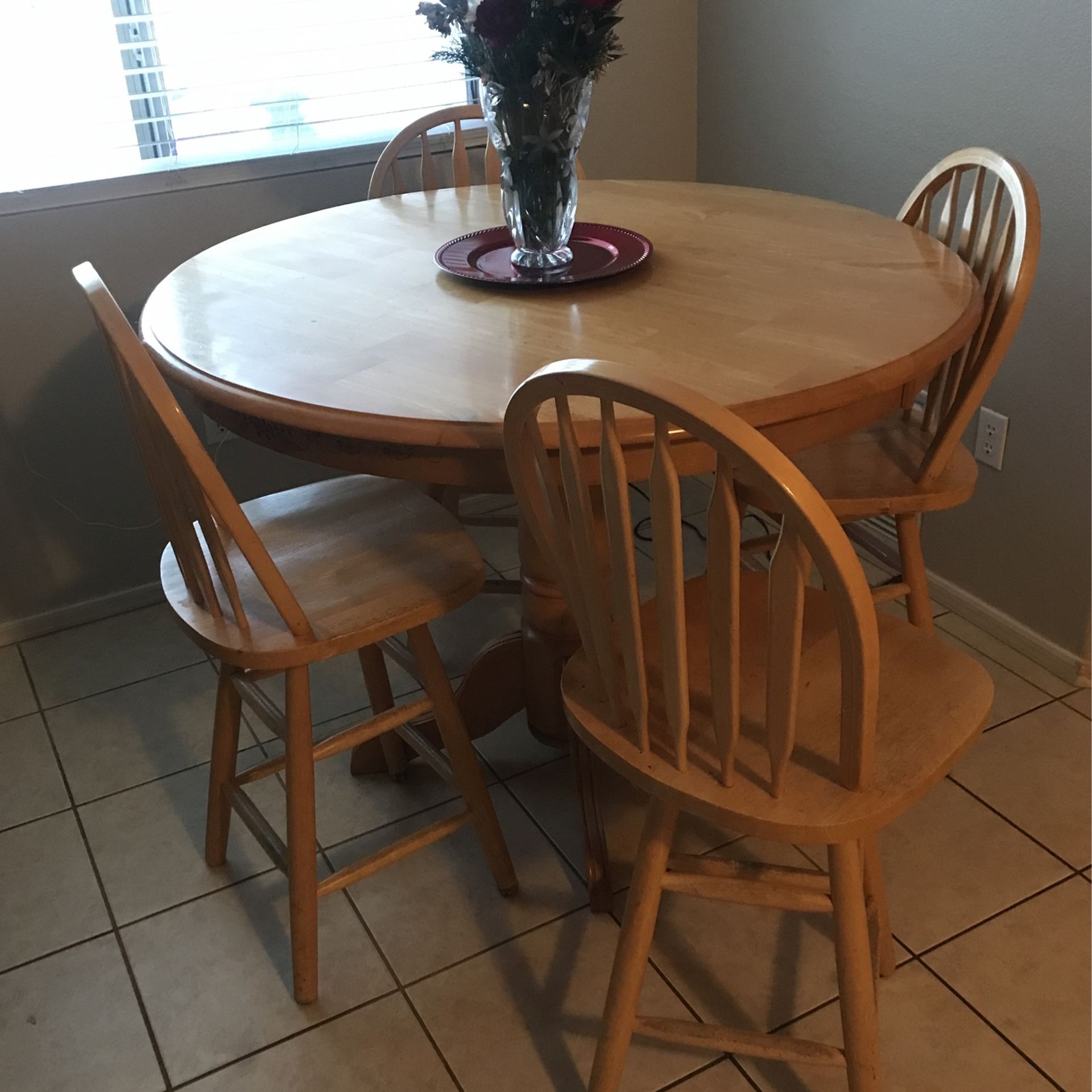 Kitchen Table for Sale in Tucson, AZ OfferUp
