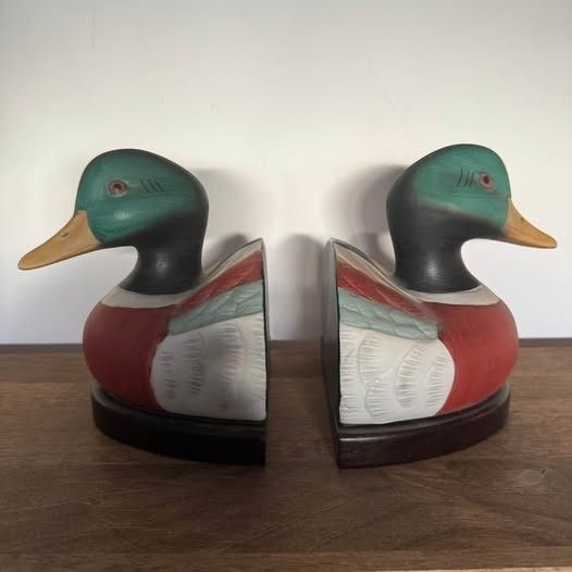 Duck bookends