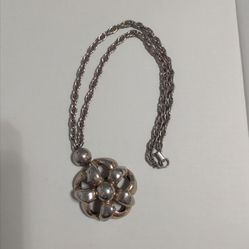Silver flower necklace