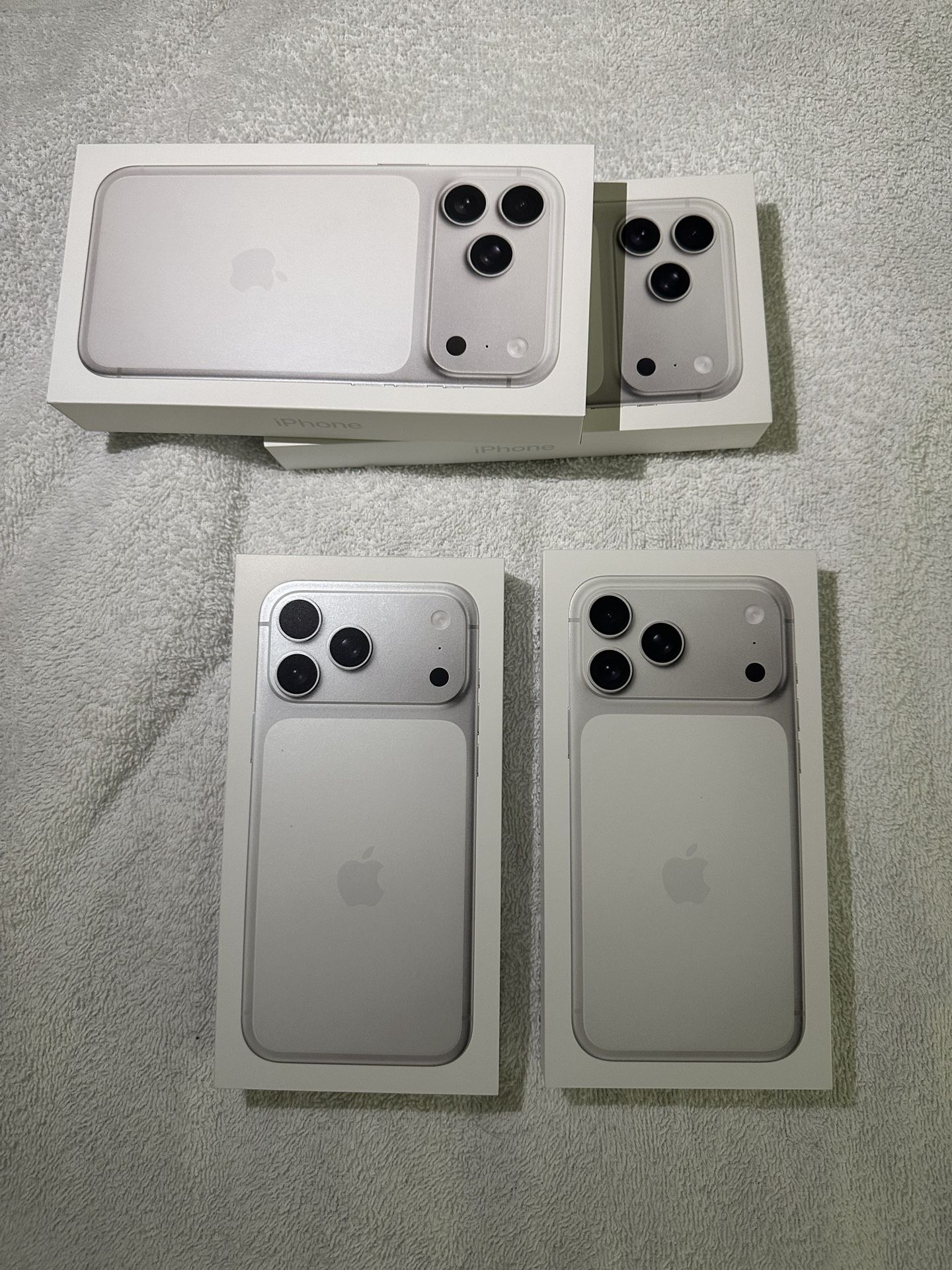 Apple iPhone 17 Pro Max Silver Unlocked With Receipt I Can Deliver