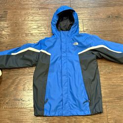 Almost new The North Face Kids Vortex Triclimate Jacket size L (14-16 yrs)