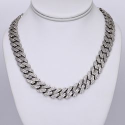 Cuban Link Chains for Sale (Gold & Silver)