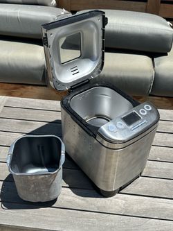 Cuisinart CBK-110 Compact Automatic Bread Maker