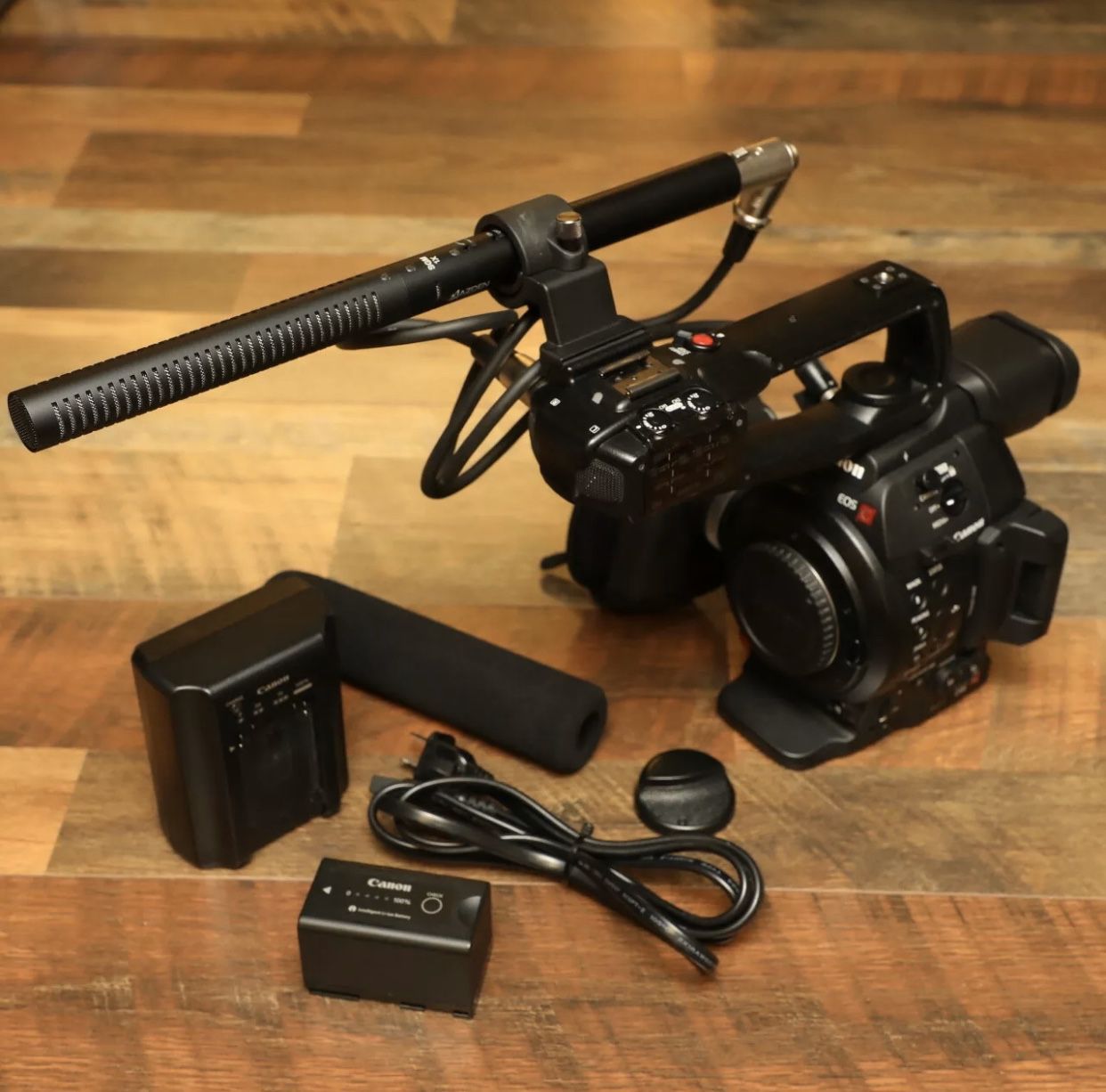 Canon C100 Mark II Cinema Camcorder Bundle with Shotgun Mic