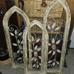 Vintage Architectural Shabby Gothic Windows Set 